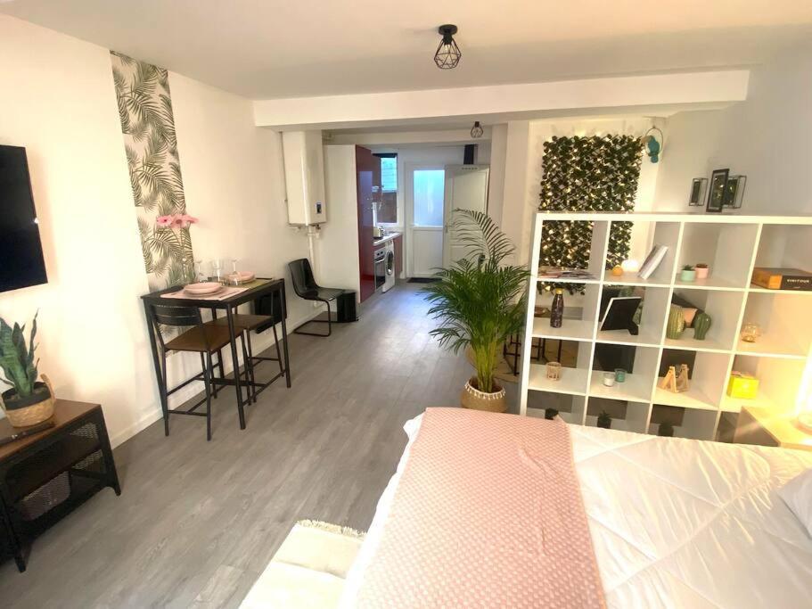 Studio Coeur De Ville Proche Bords De Loire Orléans Kültér fotó